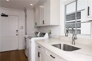 1228 W Oceanfront, Newport Beach, CA 92661 - Photo 31
