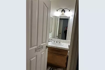 14619 Corey, Victorville, CA 92394 - Photo 13