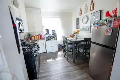 10500 S Broadway, Los Angeles, CA 90003 - Photo 31