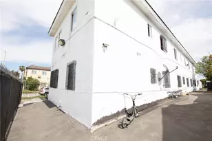 10500 S Broadway, Los Angeles, CA 90003 - Photo 21