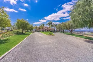 38750 Celita, Temecula, CA 92592 - Photo 63