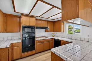 1737 Herrin, Redondo Beach, CA 90278 - Photo 9