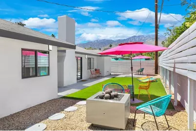 3940 E Calle San Antonio, Palm Springs, CA 92264 - Photo 17