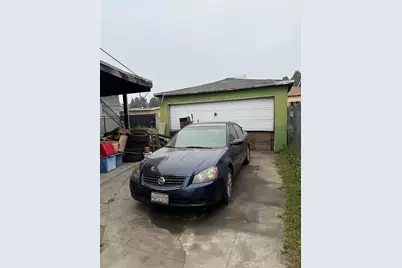 105 W Cypress, Compton, CA 90220 - Photo 3