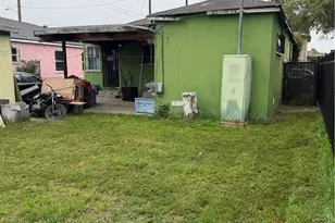 105 W Cypress, Compton, CA 90220 - Photo 5