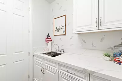 209 Oldenburg, Norco, CA 92860 - Photo 29