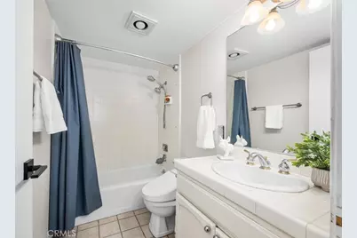 1425 E 2nd Street #301, Long Beach, CA 90802 - Photo 25