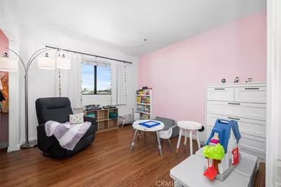 1425 E 2nd Street #301, Long Beach, CA 90802 - Photo 21