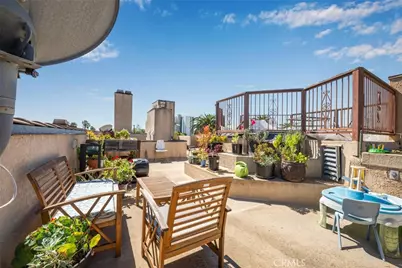 1425 E 2nd Street #301, Long Beach, CA 90802 - Photo 33