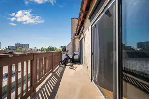 1425 E 2nd Street, Long Beach, CA 90802 - Photo 15