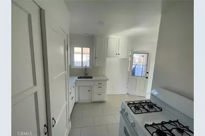 2221 Granada, Long Beach, CA 90815 - Photo 3