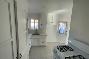 2221 Granada, Long Beach, CA 90815 - Photo 3