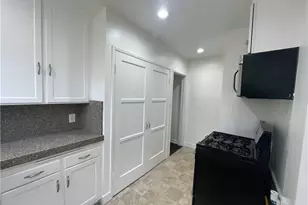 2221 Granada, Long Beach, CA 90815 - Photo 21