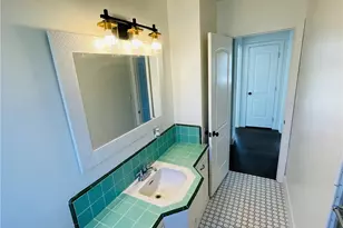 2221 Granada, Long Beach, CA 90815 - Photo 11