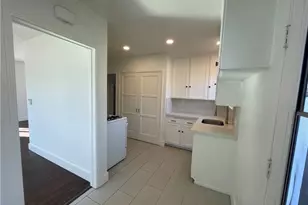 2221 Granada, Long Beach, CA 90815 - Photo 9