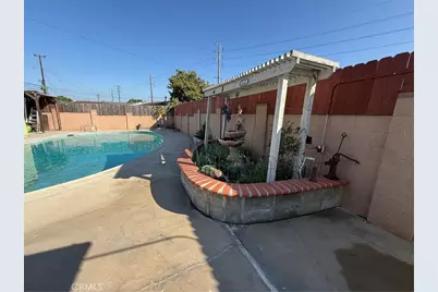 110 Rigsby Street, La Habra, CA 90631 - Photo 29