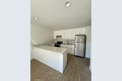 338 Linden Avenue, Long Beach, CA 90802 - Photo 5