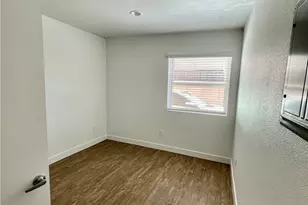 338 Linden Ave, Long Beach, CA 90802 - Photo 11