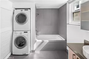 1234 Wilshire Blvd, Los Angeles, CA 90017 - Photo 19