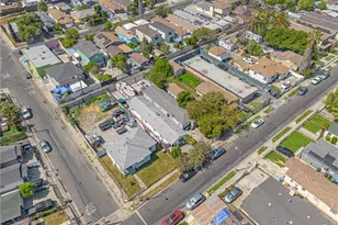 10621 Kalmia, Los Angeles, CA 90002 - Photo 15