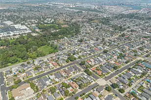 10621 Kalmia, Los Angeles, CA 90002 - Photo 21