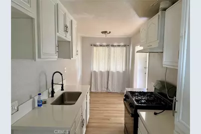 695 W 17th St, San Bernardino, CA 92405 - Photo 15