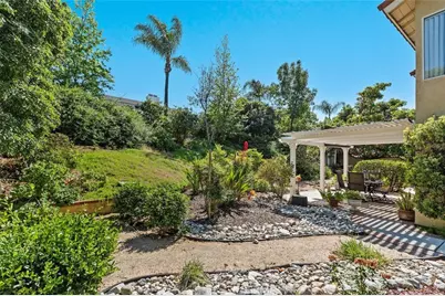 305 Mission Grove, Riverside, CA 92506 - Photo 43