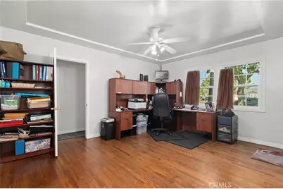 5919 Bellflower Boulevard, Lakewood, CA 90713 - Photo 5