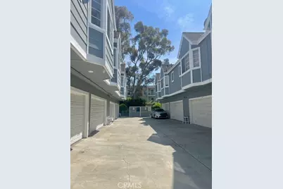 812 Inglewood, Inglewood, CA 90302 - Photo 1