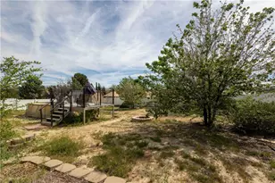 16605 Ottawa, Victorville, CA 92395 - Photo 29