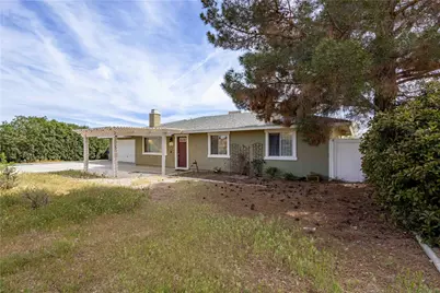 16605 Ottawa, Victorville, CA 92395 - Photo 3