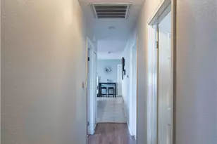 16605 Ottawa, Victorville, CA 92395 - Photo 9