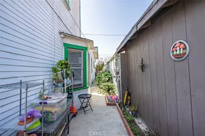 672 Junipero, Long Beach, CA 90814 - Photo 5
