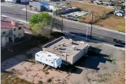 11833 Bartlett, Adelanto, CA 92301 - Photo 7