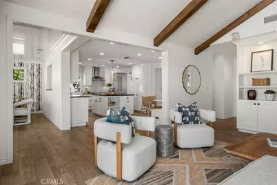 13161 Sandhurst, North Tustin, CA 92705 - Photo 15