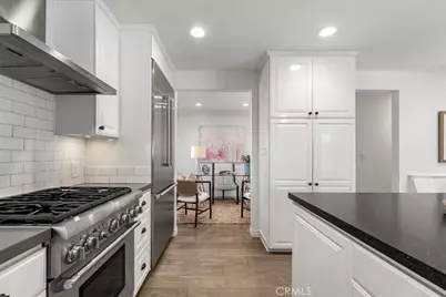 13161 Sandhurst, North Tustin, CA 92705 - Photo 41