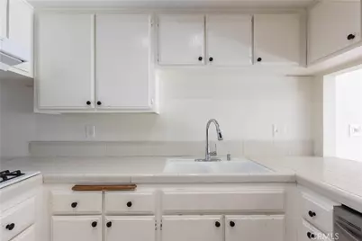 2722 20th, Signal Hill, CA 90755 - Photo 21