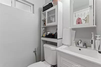 1214 N Holly, Anaheim, CA 92801 - Photo 41