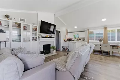 1214 N Holly, Anaheim, CA 92801 - Photo 17