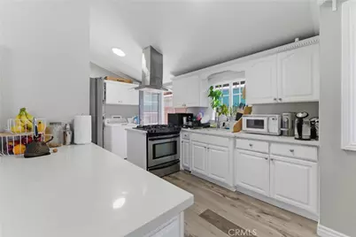 1214 N Holly, Anaheim, CA 92801 - Photo 23