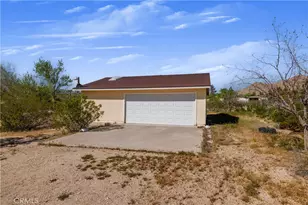31212 Rabbit Springs Rd, Lucerne Valley, CA 92356 - Photo 9
