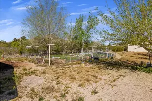 31212 Rabbit Springs Rd, Lucerne Valley, CA 92356 - Photo 41
