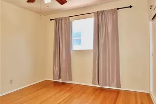 1724 E 1st St, Long Beach, CA 90802 - Photo 23