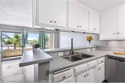 1187 East 3rd Street #305, Long Beach, CA 90802 - Photo 9