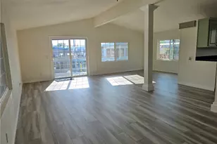 306 N Jade Cove, Long Beach, CA 90803 - Photo 5