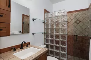 640 W 4th Street, Long Beach, CA 90802 - Photo 11