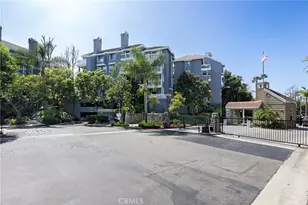 20301 Bluffside Cir, Huntington Beach, CA 92646 - Photo 39