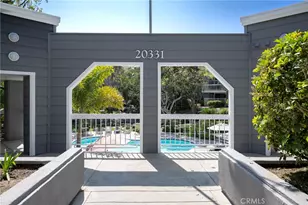 20301 Bluffside Cir, Huntington Beach, CA 92646 - Photo 41