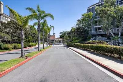 20301 Bluffside Circle #315, Huntington Beach, CA 92646 - Photo 25