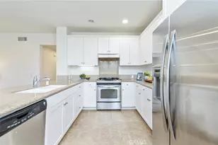 59 City Stroll, Irvine, CA 92620 - Photo 11